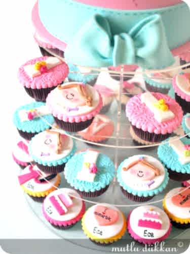 2012'N?N ?LK DO?UM GÜNÜ PASTA VE CUPCAKE KULES?