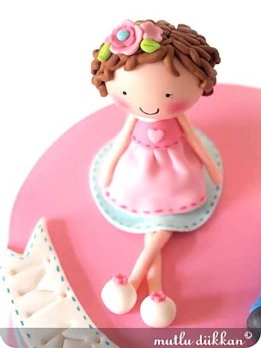 2012'N?N ?LK DO?UM GÜNÜ PASTA VE CUPCAKE KULES?