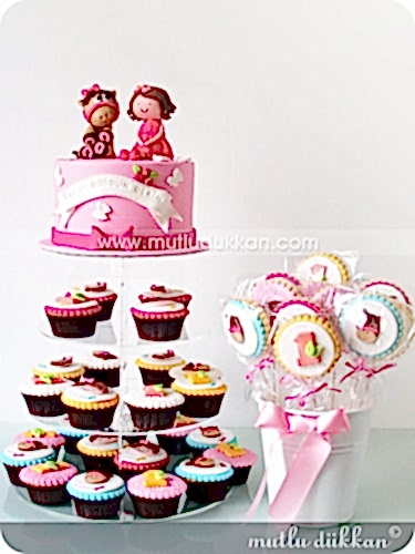 Do?um Günü Cupcake ve Pasta Kulesi