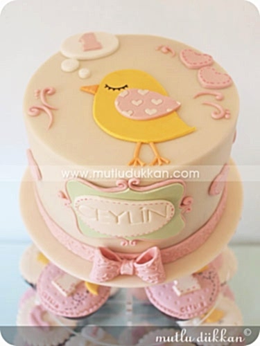 ROMANT?K B?R?NC? YA? GÜNÜ CUPCAKE VE PASTA KULES?